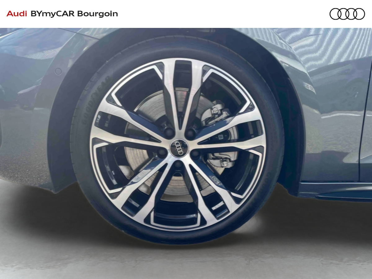 Audi A5 Avant e-hybrid 299 ch S tronic 7 Quattro — photo 14