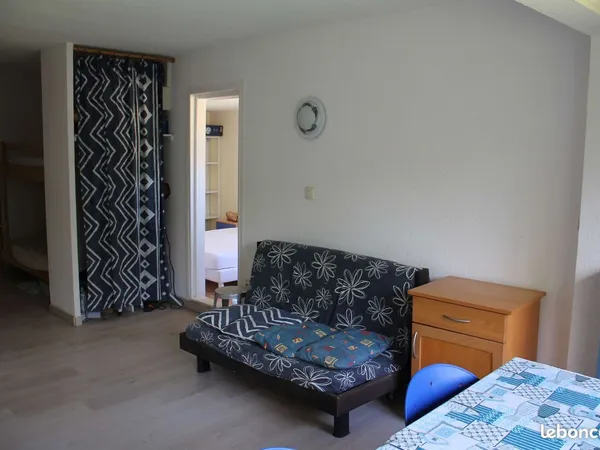 Calvi deux pieces -pinede-