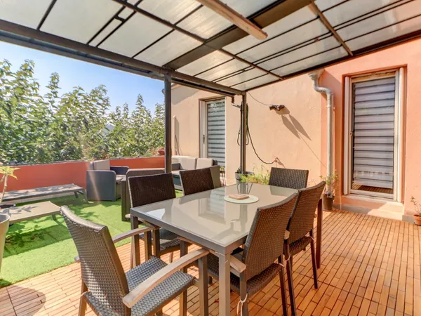 Appartement Vente Carros 5p 92m² 385000€