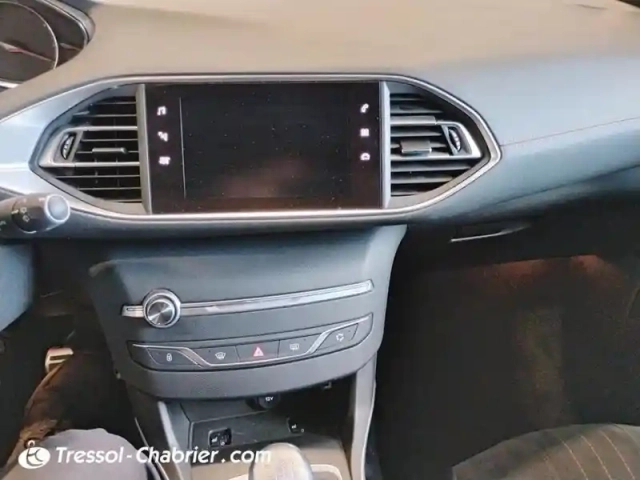 Peugeot 308 puretech 130ch s&amp;s bvm6 allure business — photo 11