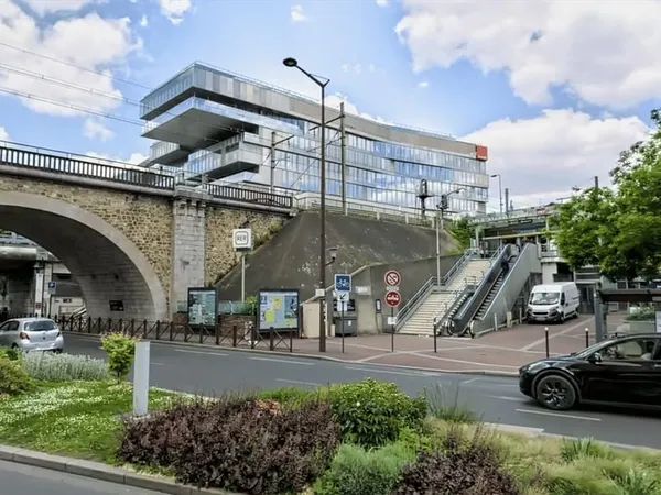 Boutique 150 m²