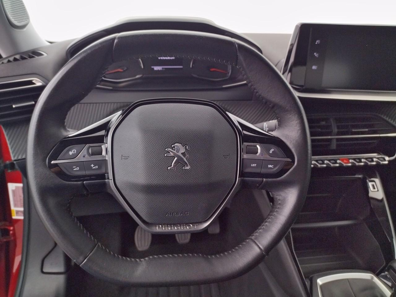 Peugeot 2008 puretech 100 s&s bvm6 style — photo 19