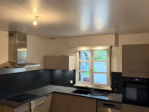 Appartement T4 - 95 m2 à Perrignier