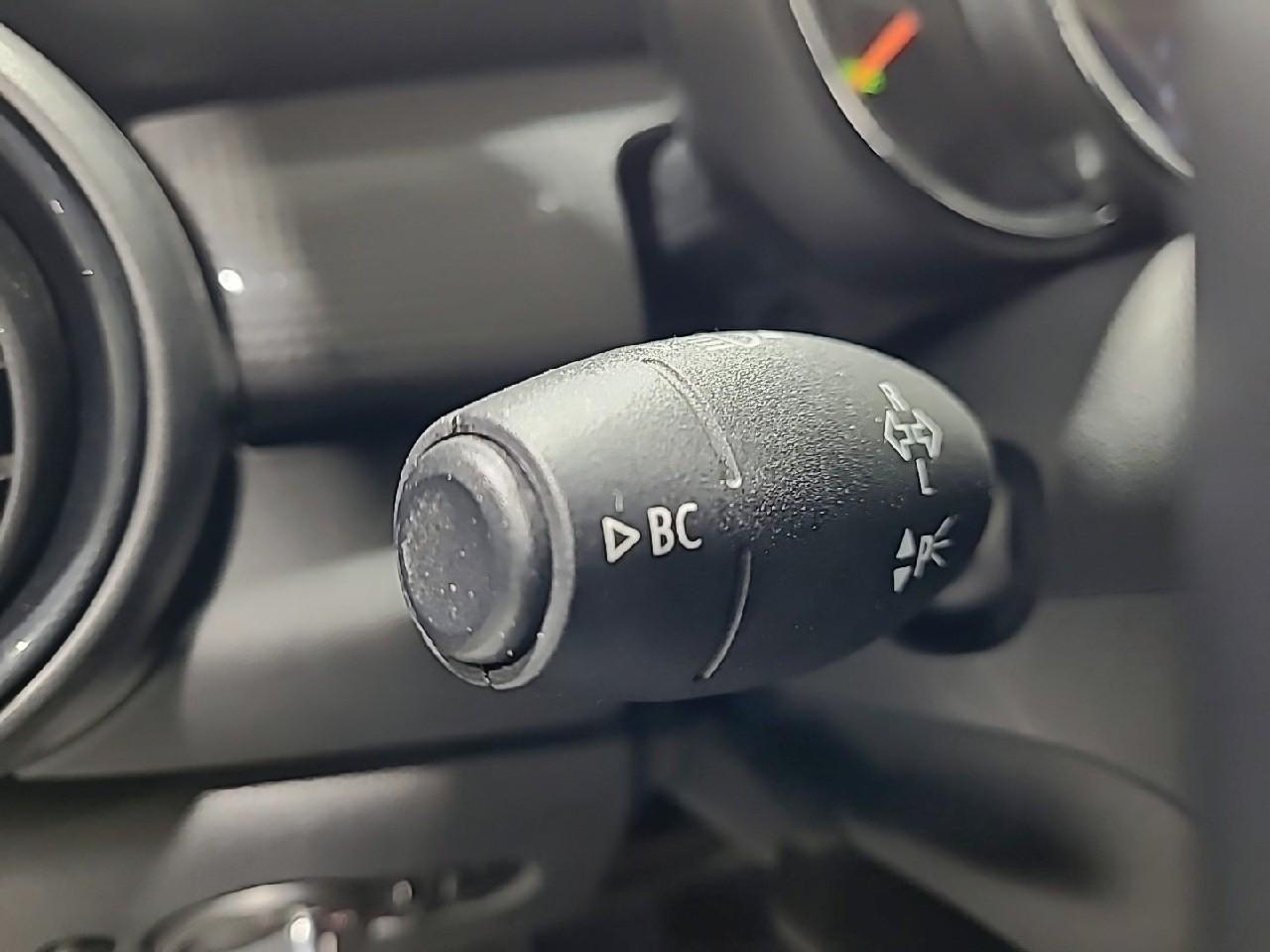 Mini One mini hatch 5 portes cooper 136 ch — photo 21