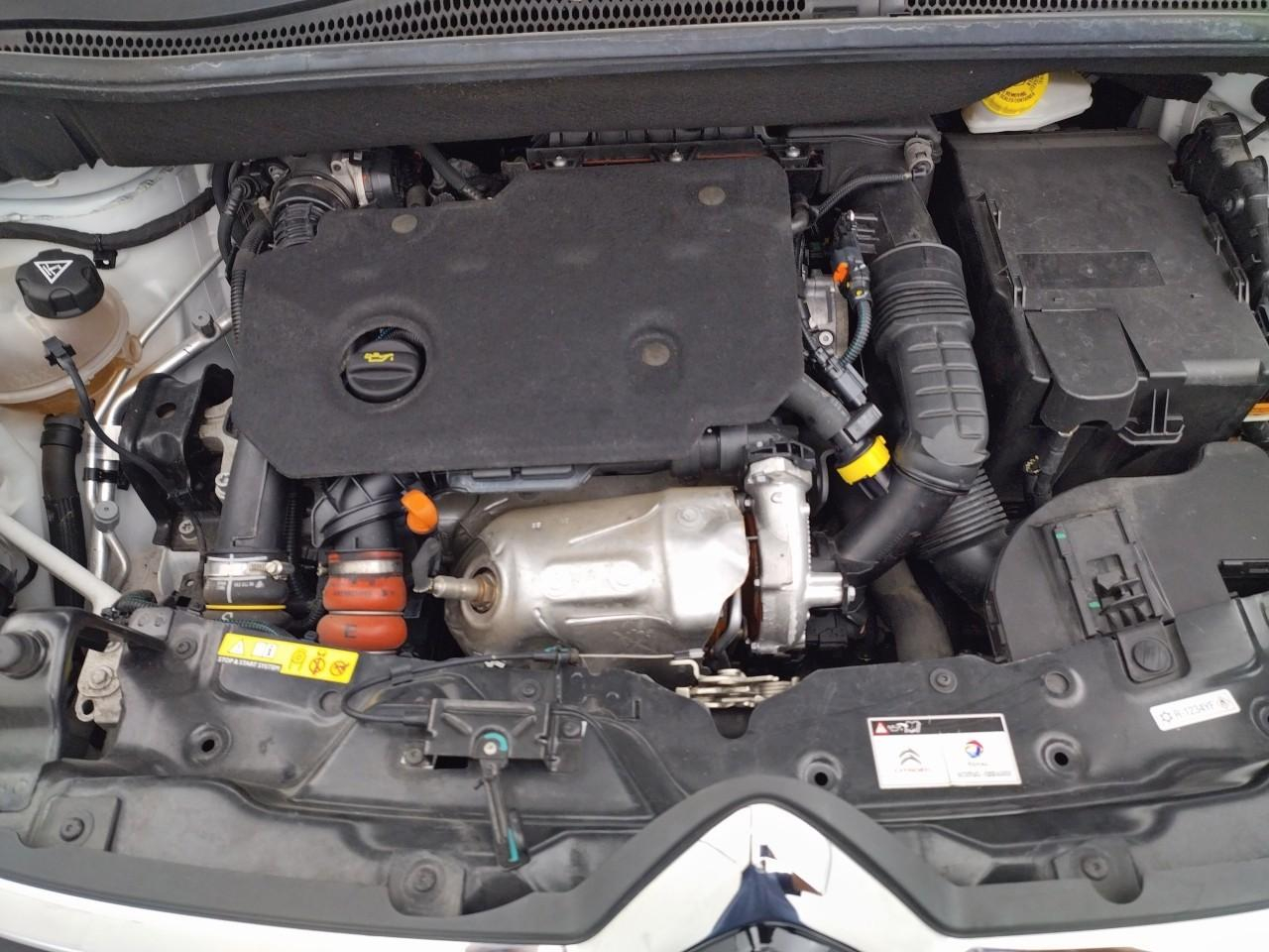 Citroën C3 Aircross bluehdi 120 s&s eat6 shine — photo 15