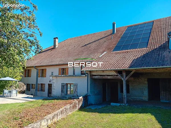 Maison 13 pièces 358 m²