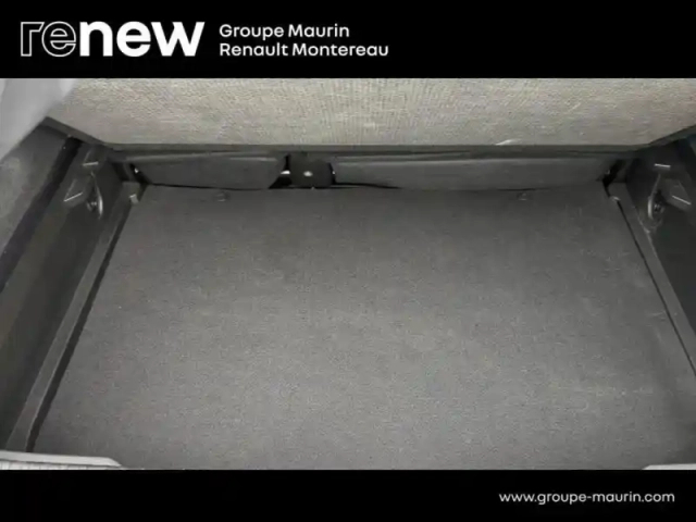Renault Captur 1.3 tce 140ch intens edc — photo 17