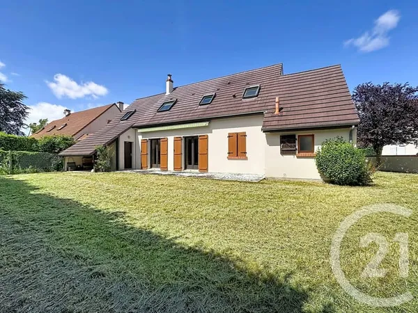 Maison 7 pièces 131 m²