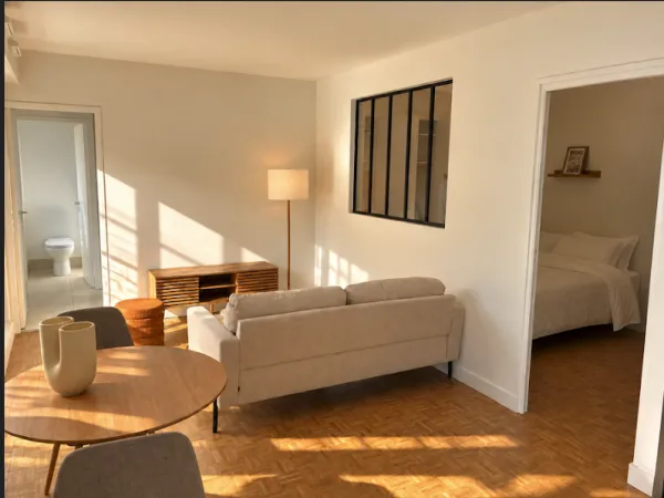 Studio 1 pièce 37 m²