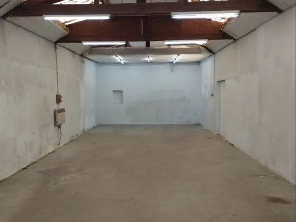 Location local 90m2