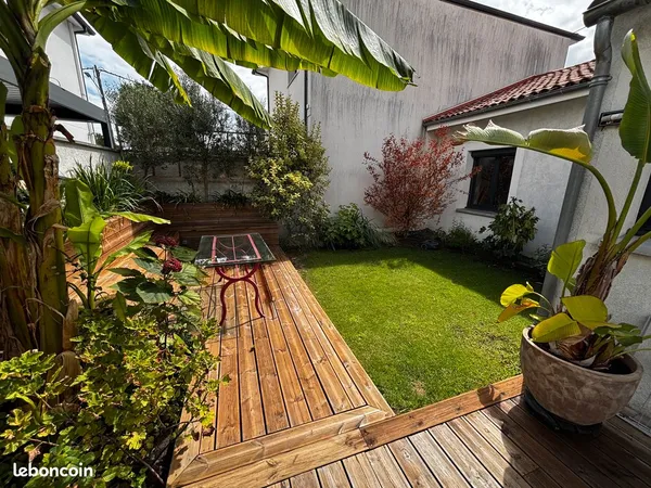 Maison coup de coeur avec jardin paysagé et photovoltaïque
