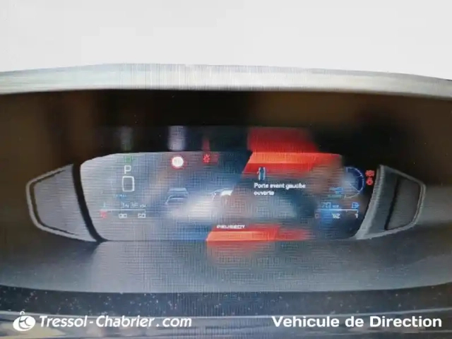 Peugeot 308 hybrid 145 e-dcs6 — photo 16