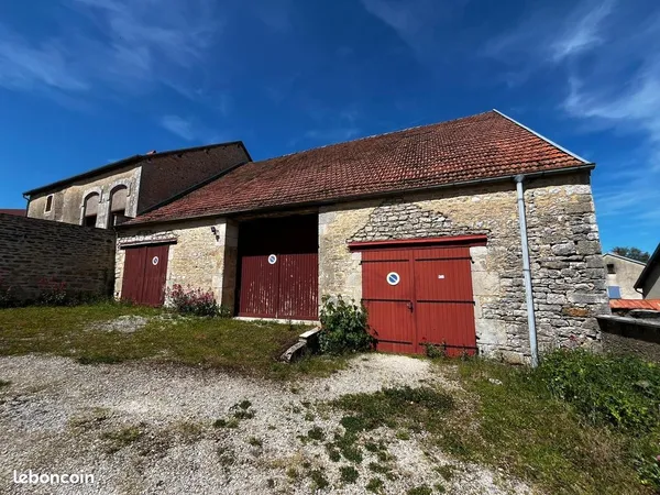 Bien agricole 220 m² Perrogney-les-Fontaines