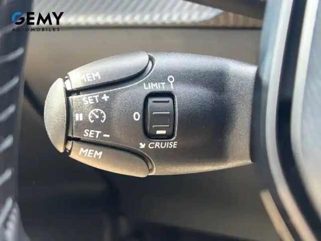 Peugeot 2008 electrique 54 kwh 156 ch — photo 35