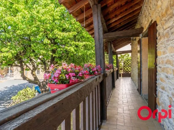 Maison 3 pièces 77 m²