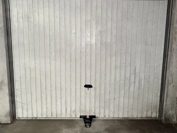 Box à louer dans un parking sécurisé