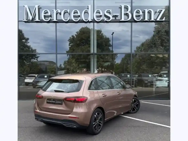 Mercedes Classe B 180 d progressive line — photo 35