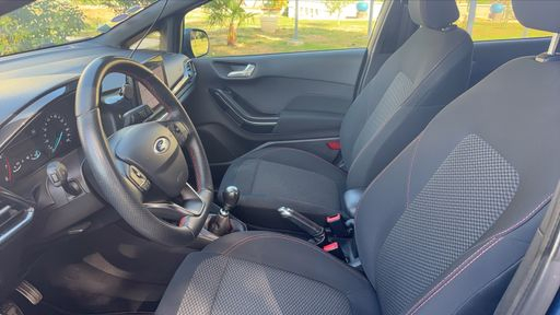 Ford Fiesta 1.0 Ecoboost 100 - ST-Line – 2019 – 79430 km – Essence – Boîte Manuelle — photo 6