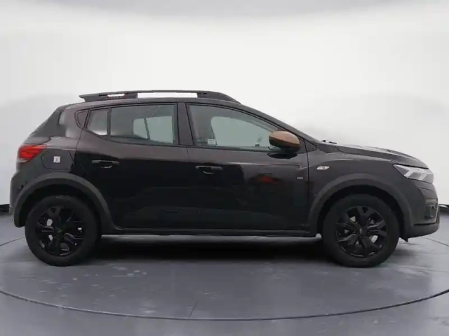Dacia Sandero tce 90 gsr2 — photo 6