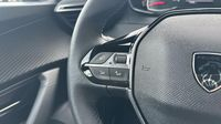 Peugeot 2008 1.2 100ch S&S Style — photo 24
