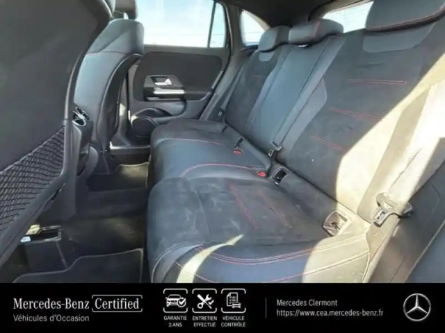Mercedes Gla 200 d 150ch amg line 8g-dct — photo 15
