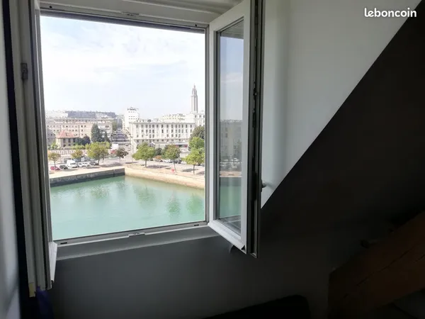 Lot de 2 studettes meublées Le Havre centre bassins, WC et douche privatifs