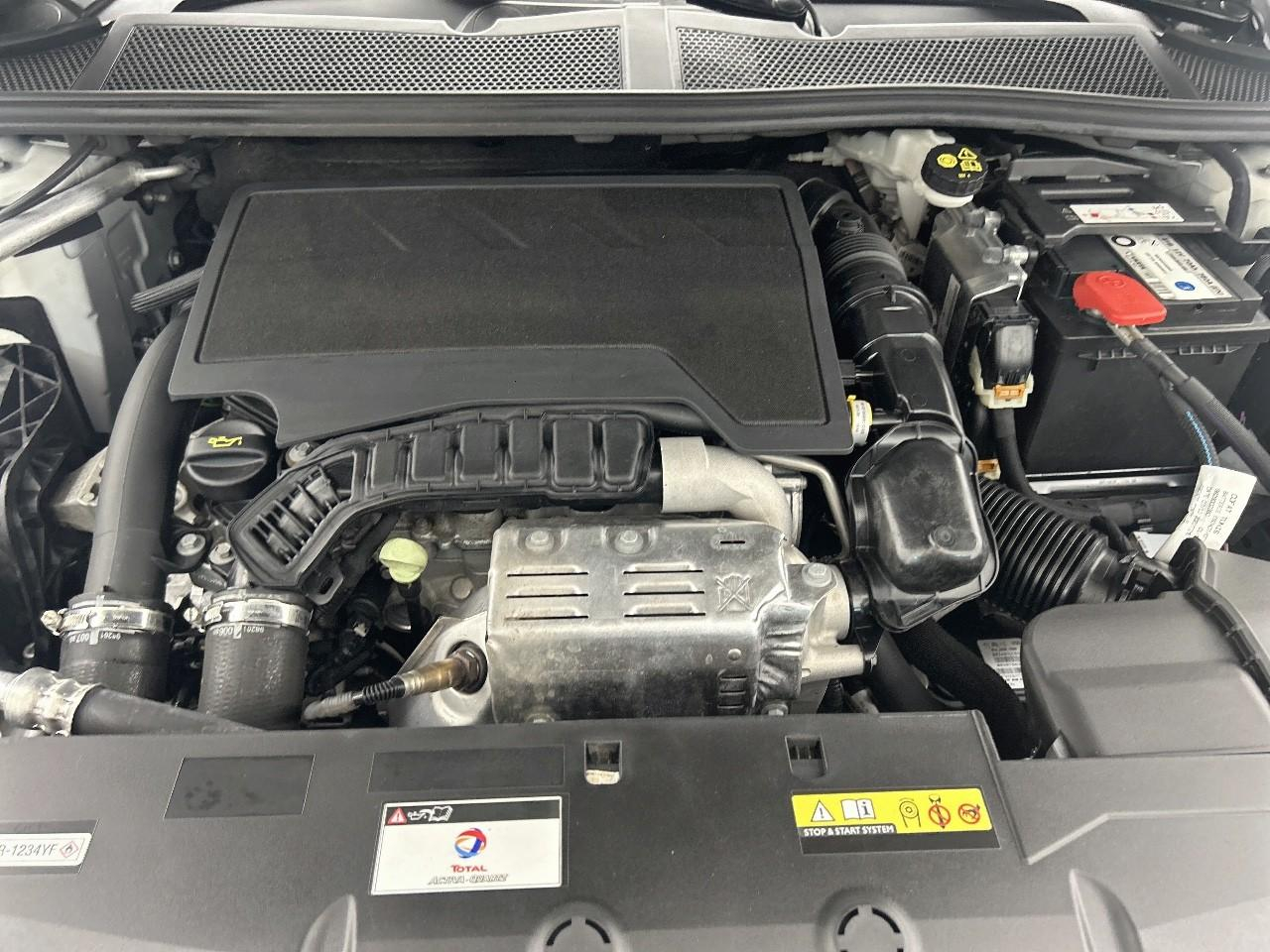 Peugeot 308 sw puretech 130ch s&s eat8 allure pack — photo 15
