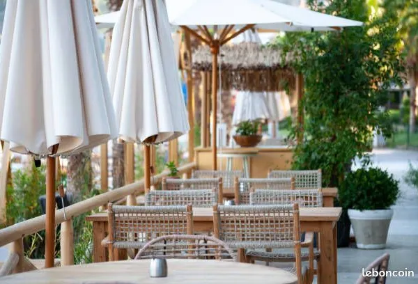 Local restaurant 80 m²