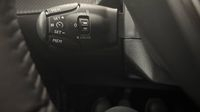 Peugeot 2008 1.2 PureTech 100ch S&S Active Pack — photo 25