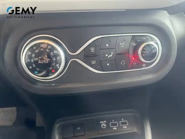 Renault Twingo iii achat intégral - 21 — photo 21