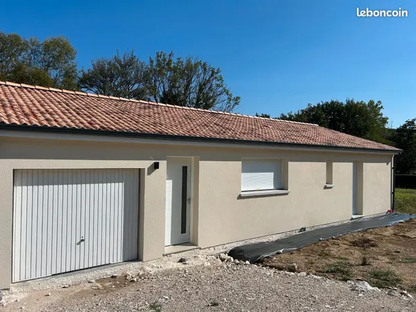 Maison avec jardin