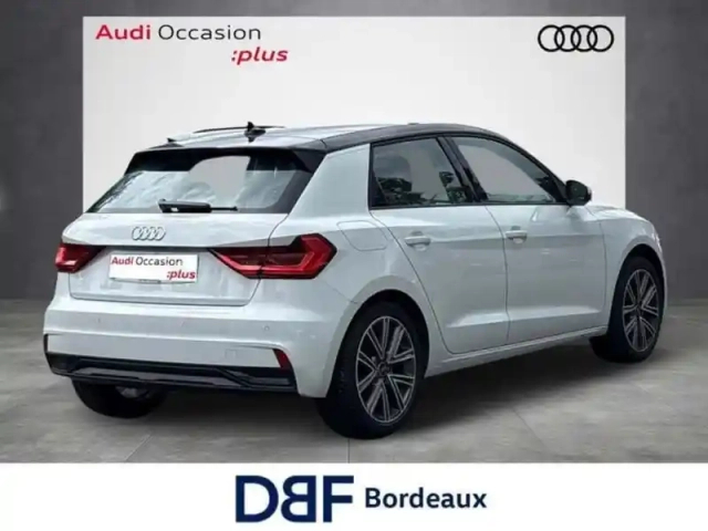 Audi A1 25 tfsi 95 ch s tronic 7 design — photo 5