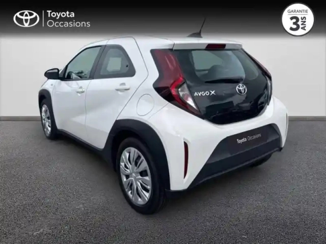 Toyota Aygo X 1.0 vvt-i 72ch dynamic my24 — photo 2