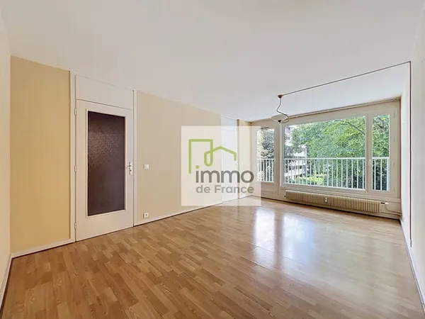 Appartement Lille T3 lumineux avec balcon - secteur Cormontaigne