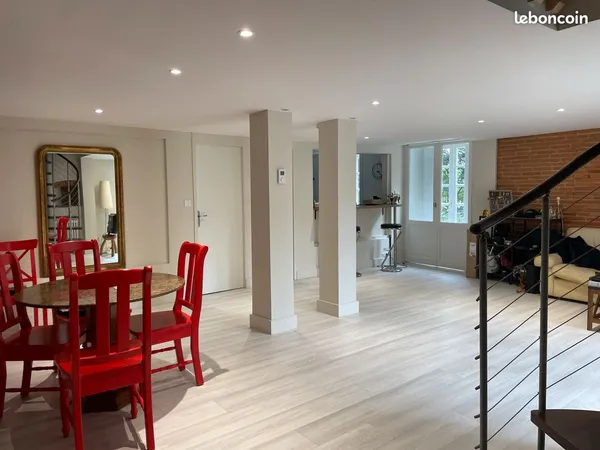 Chambre meublee