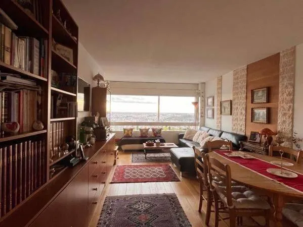 Appartement 4 pièces 96 m²
