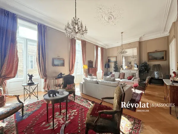 Vends T5 - 237m² - Bordeaux 33000
