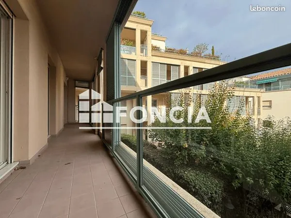 Appartement 3 pièces 97 m²