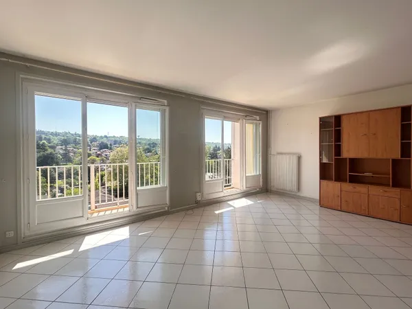 Appartement 4 pièces 82 m²