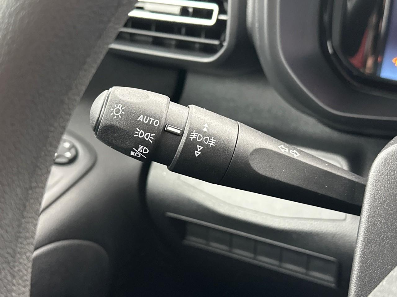 Citroën Berlingo van m diesel 100 ch manuelle — photo 18