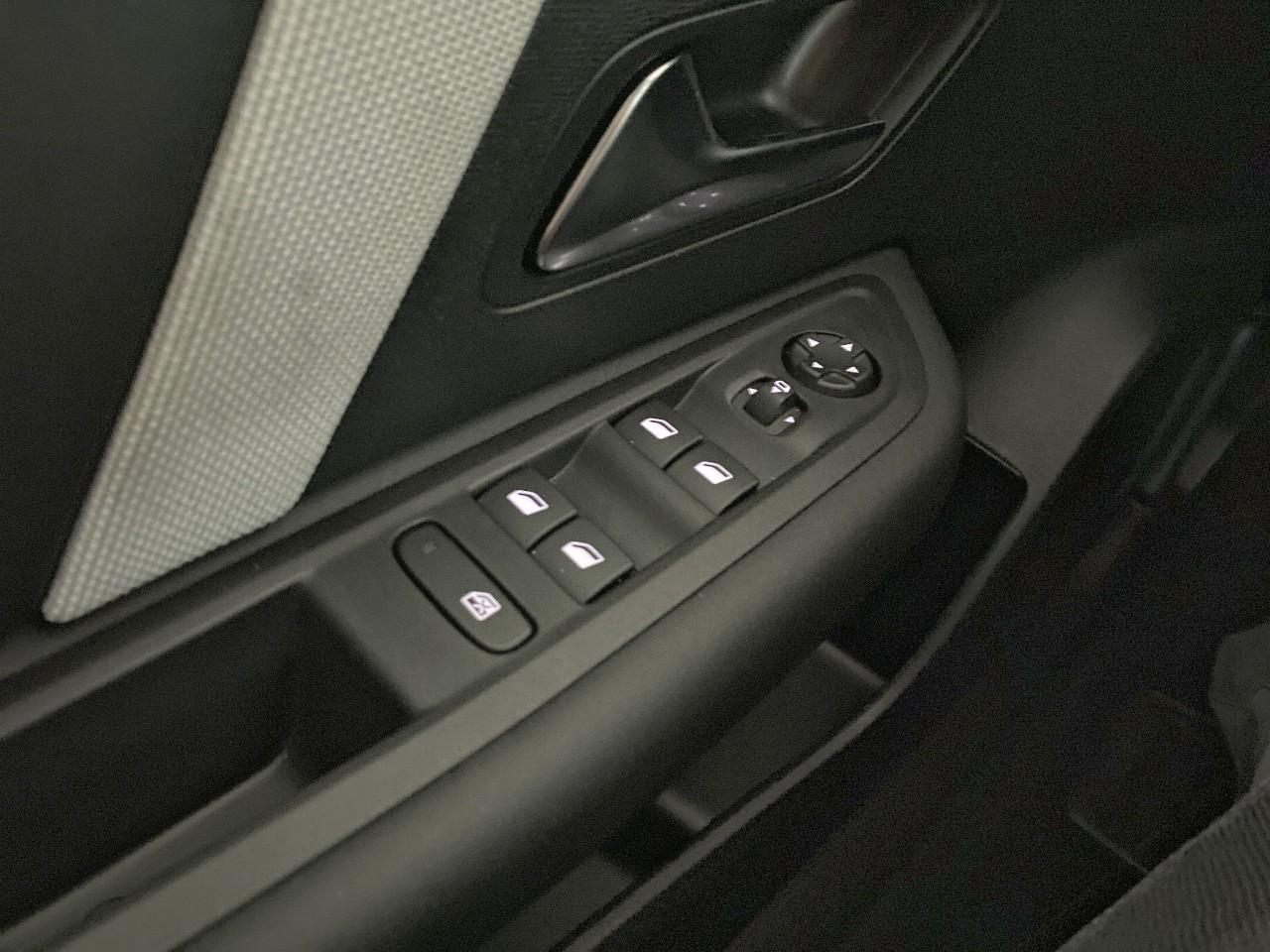 Citroën C4 hybride 145 ch e-dcs6 max — photo 20
