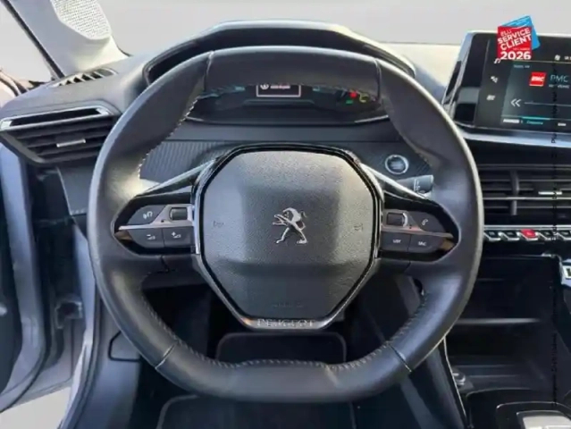 Peugeot 208 e- 136ch style — photo 12