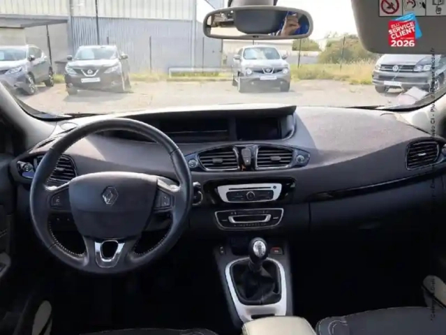Renault Scenic 1.2 tce 130ch energy intens — photo 30