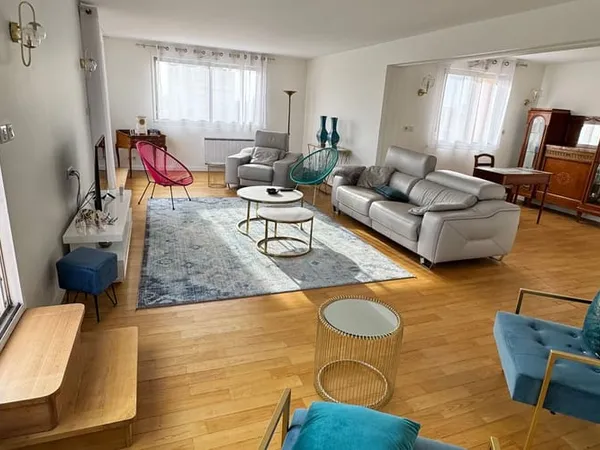 Appartement 5 pièces 157 m²