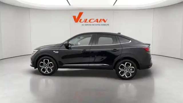 Renault Arkana mild hybrid 140 edc fap - 22 — photo 10
