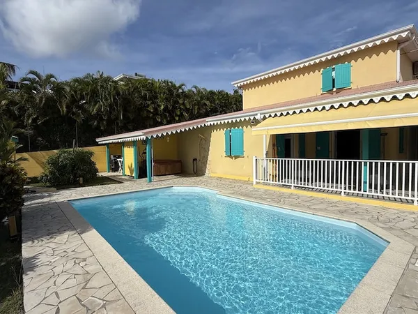 Rivière Salée : Belle villa 5 chambres avec piscine