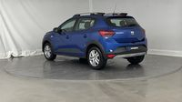 Dacia Sandero 1.0 TCe 90ch Stepway Confort -22 — photo 8
