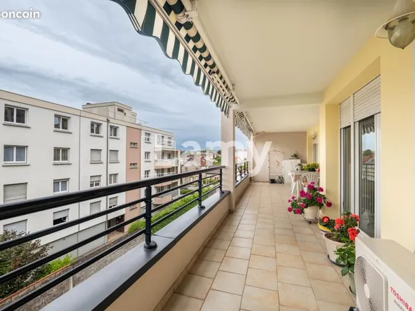 Appartement 5 pièces 99 m²