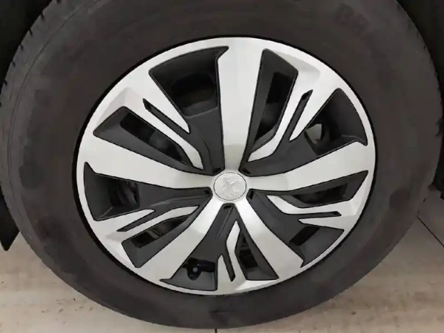 Peugeot 2008 bluehdi 110 s&amp;s bvm6 — photo 55