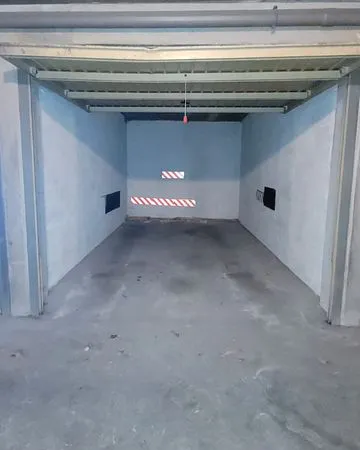 Loue Box/Garage fermé sécurisé - 12.5 m² - Quartier jacob Livry-Gargan